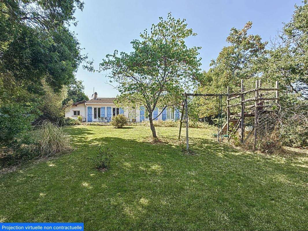 Maison à CASTELNAU-PICAMPEAU