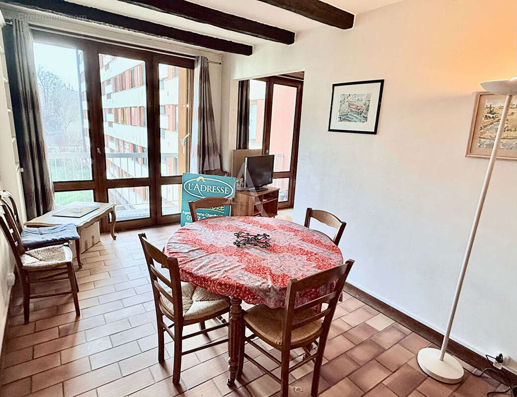 Appartement à CHAVILLE