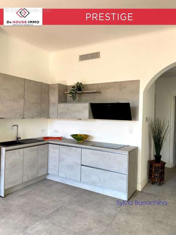Appartement à HYERES