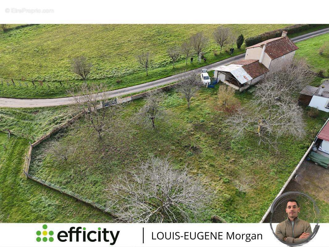 Maison à USSON-DU-POITOU