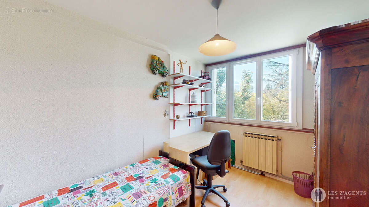 Appartement à SAINT-MARTIN-D&#039;HERES