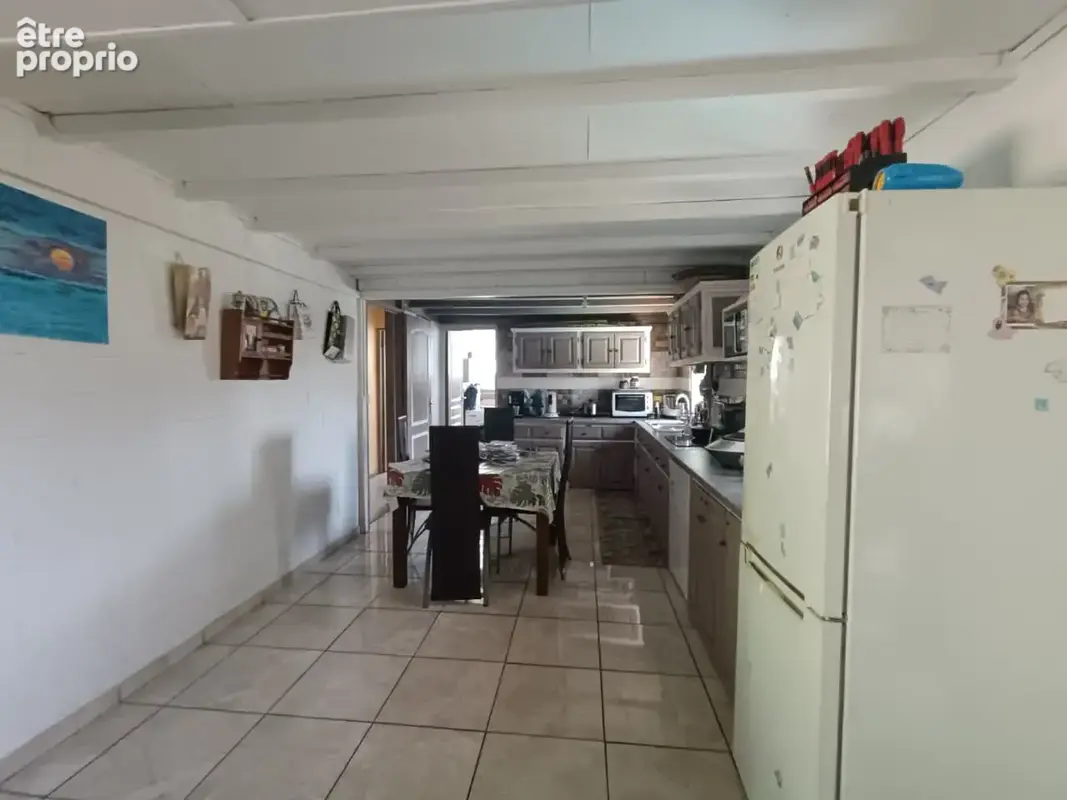 Saint Rose / Maison F4 avec piscine - photo 7