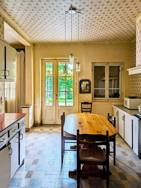 Photo 1 - Maison à CASTILLON-LA-BATAILLE