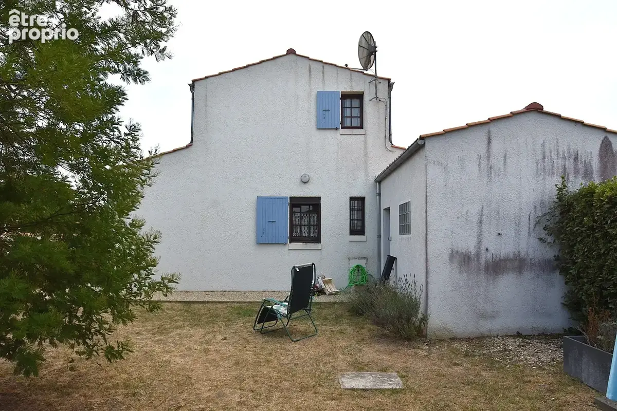 Dpt Charente Maritime (17), Ile d'Oléron,  Maison à vendre 5 pièces, 100 m²habitables, terrain 500 m², LA BREE LES BAINS (17) - photo 6