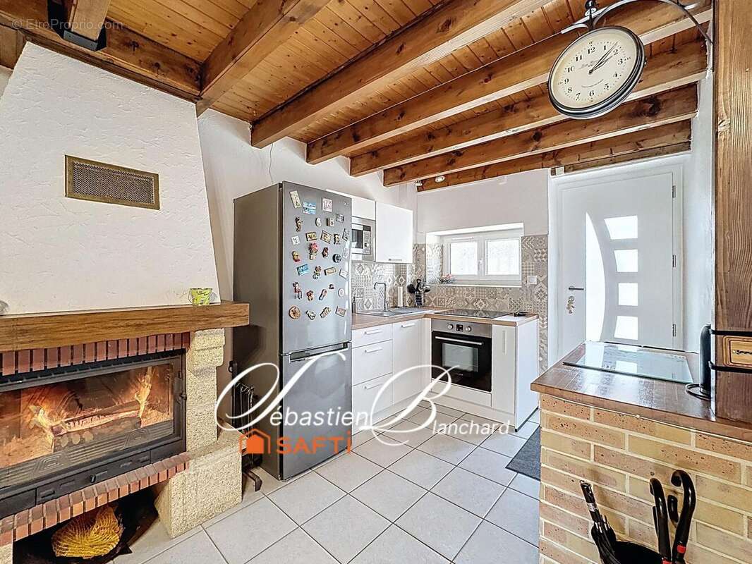 Photo 2 - Maison à CULOZ