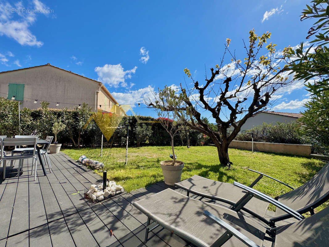 Maison à VAISON-LA-ROMAINE