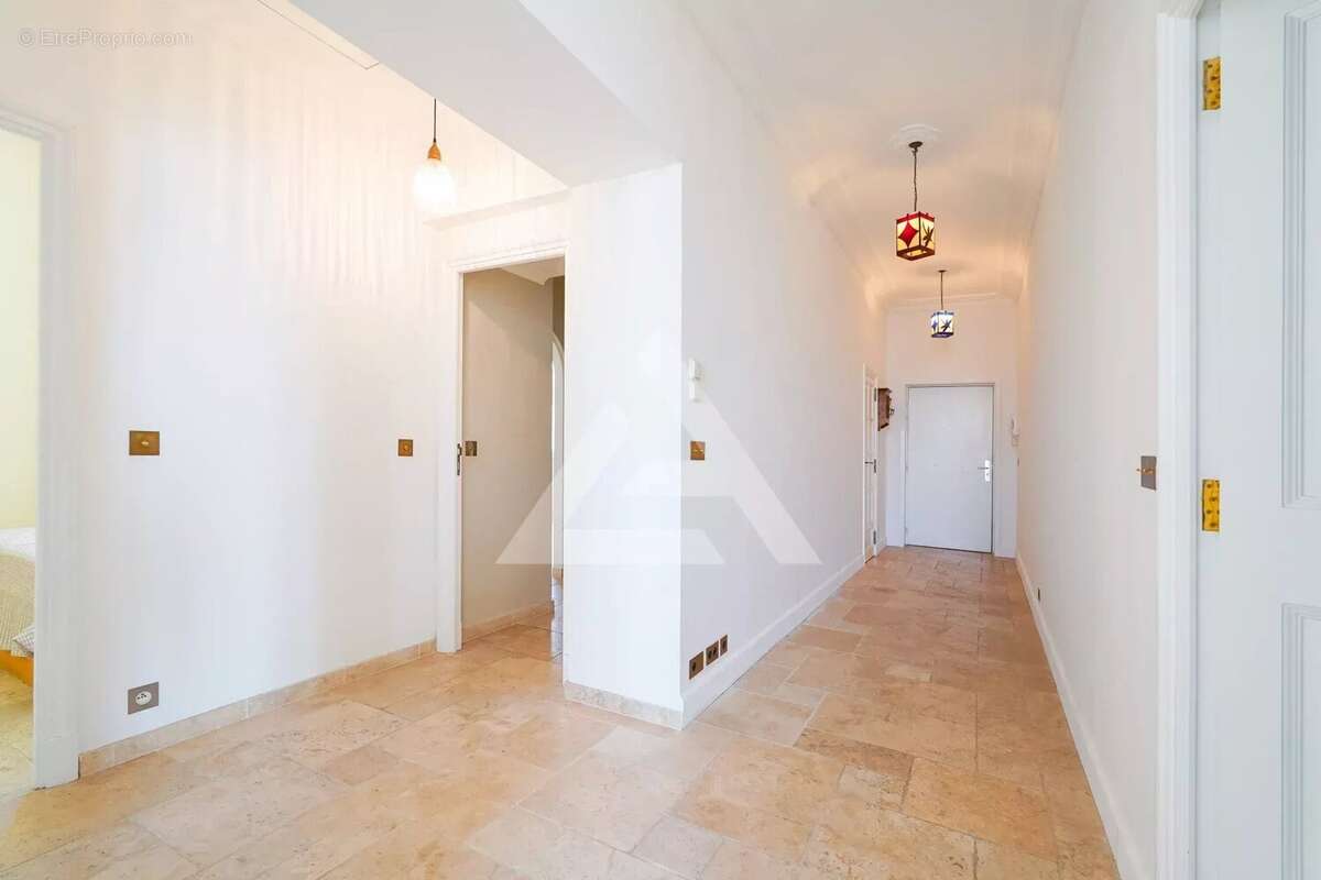 Appartement à BEAULIEU-SUR-MER