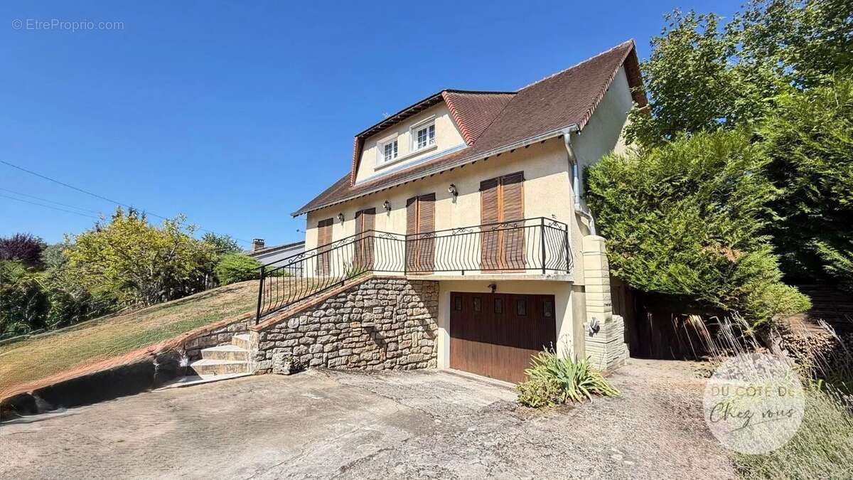 Maison familiale 145 m2 avec piscine   Ruvigny - photo 18