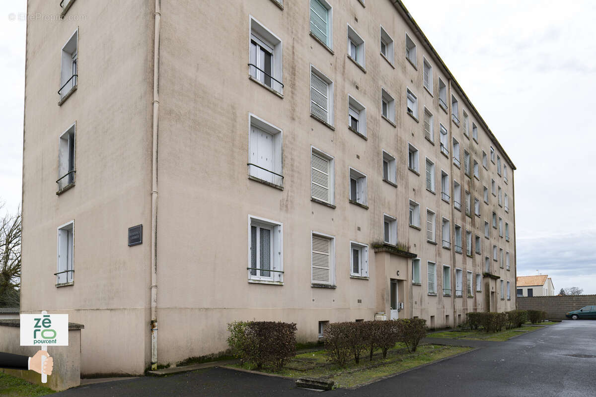 Appartement à FONTENAY-LE-COMTE