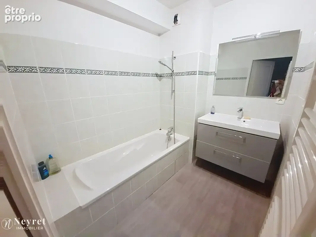 A ne pas rater ! T4 en RDJ de 97,26 m2, 3 chambres / double garages - photo 9