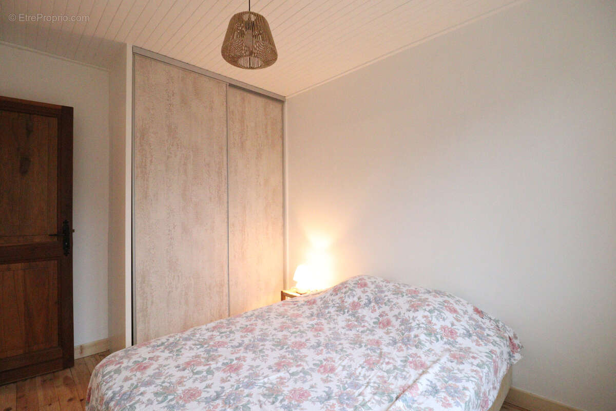 Maison à LE MONTEIL