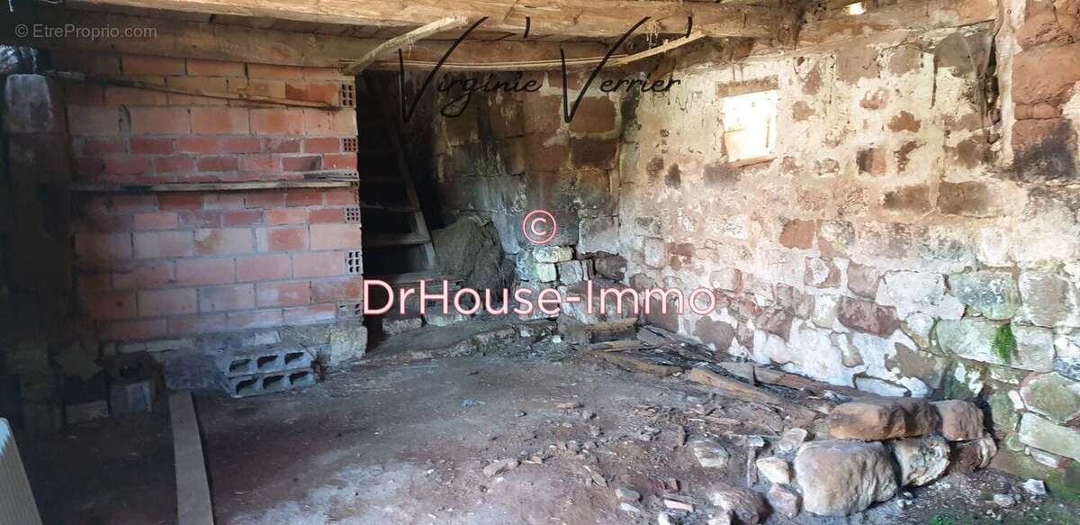 Maison à ROSIERS-DE-JUILLAC