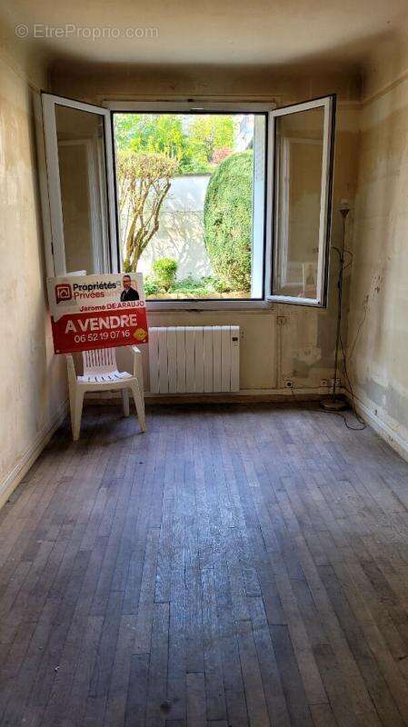 Appartement à PARIS-14E