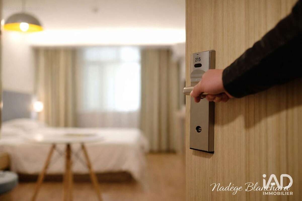 Photo 5 - Commerce à BOUTENAC-TOUVENT