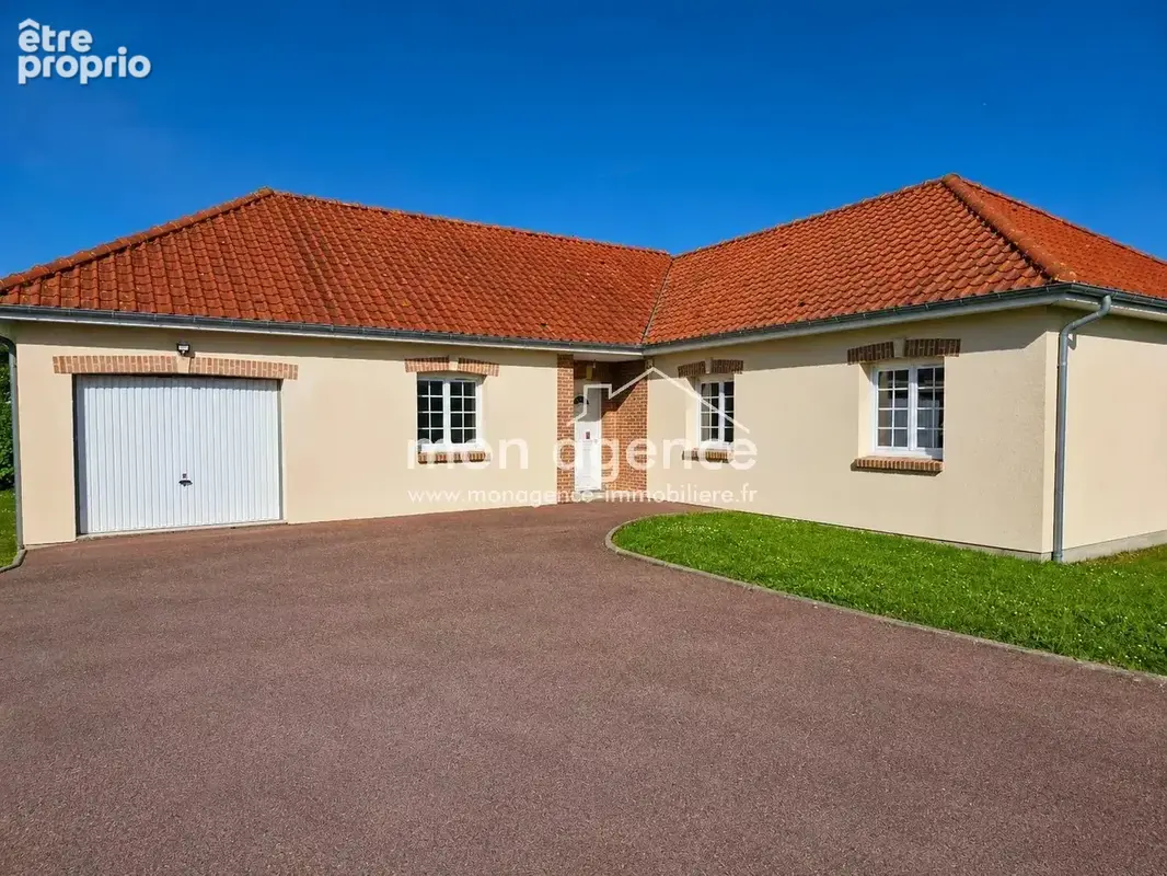 Maison à BUCHY