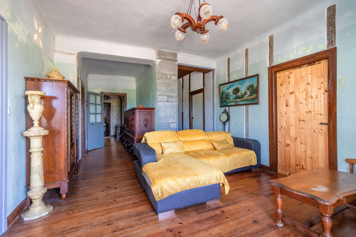 Maison à AINHOA