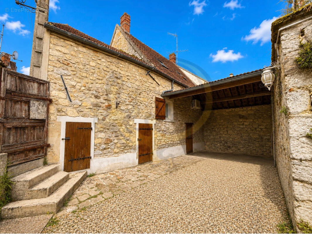 Maison à CREPY-EN-VALOIS