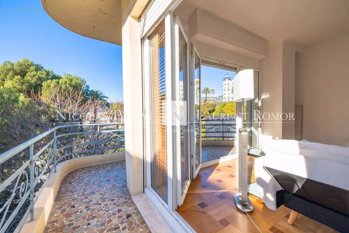 Appartement à NICE