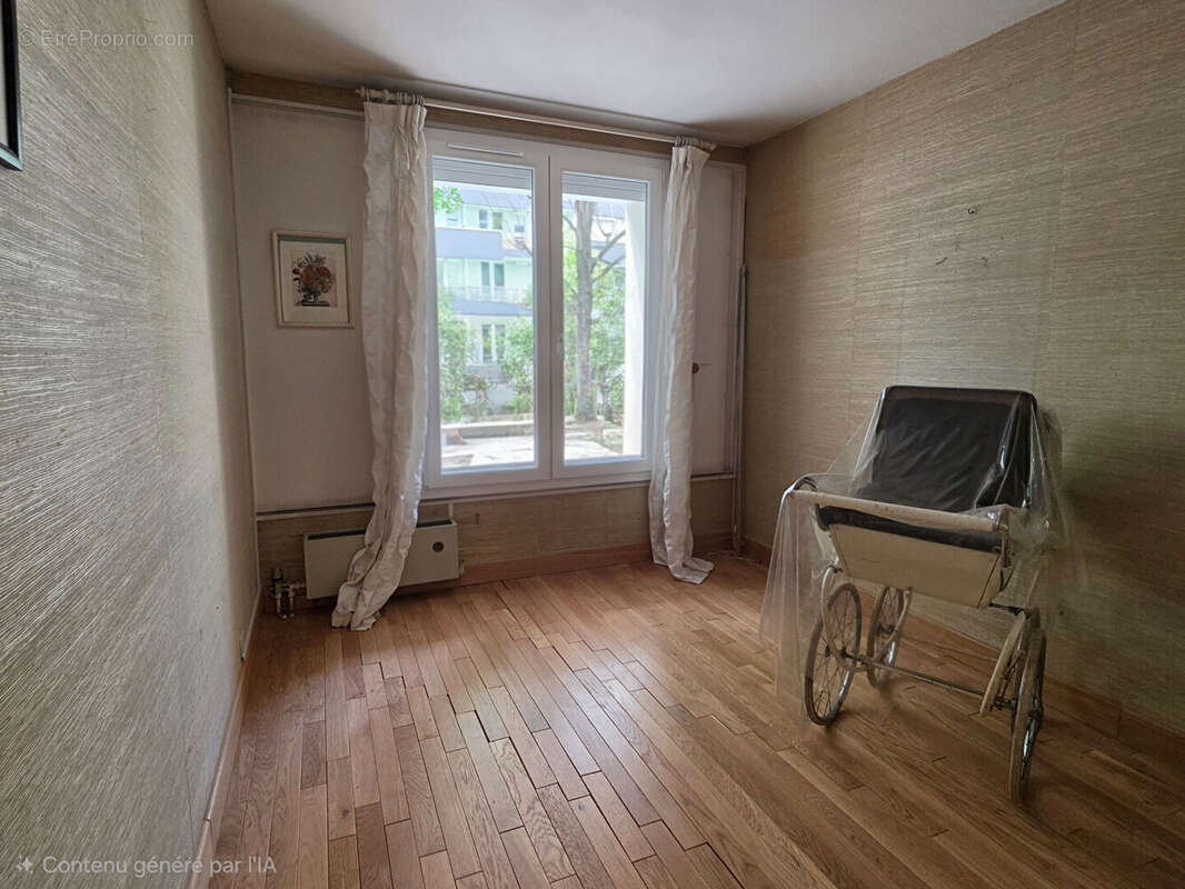 Appartement à CLICHY