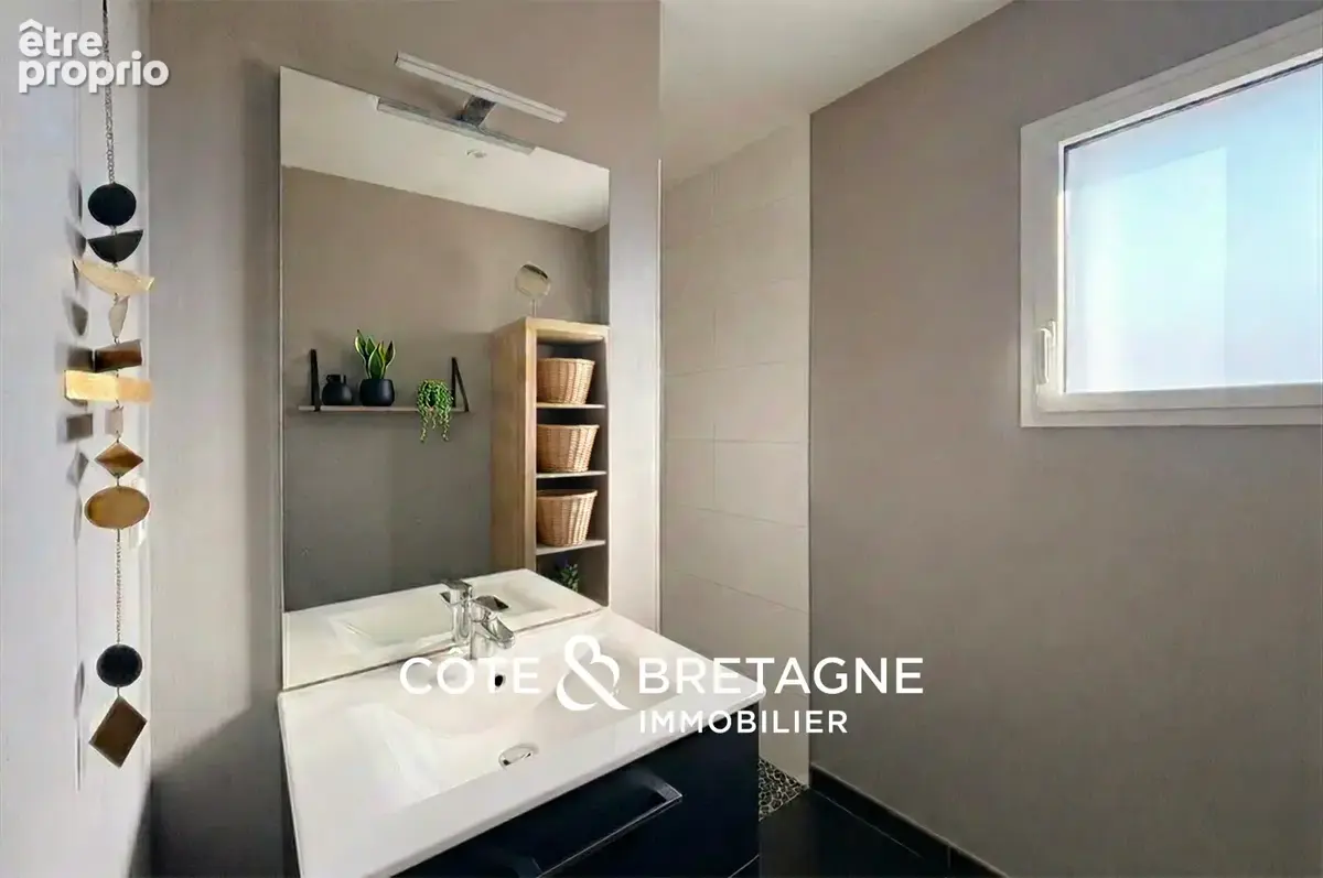 Maison avec piscine a pluneret dans le morbihan  réf : 202639 - photo 11