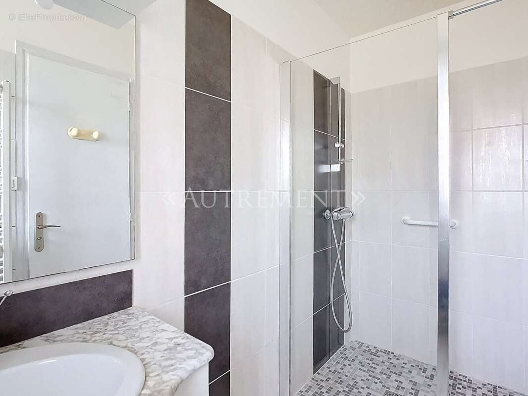 Maison à SAINT-SULPICE