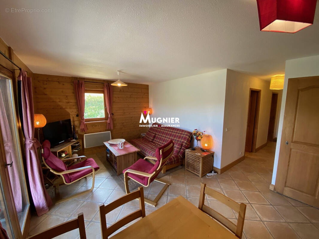 Appartement à TANINGES