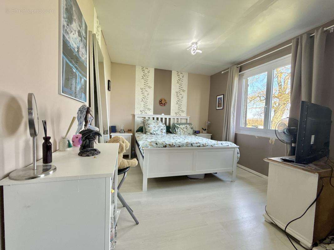 Maison à BROIN
