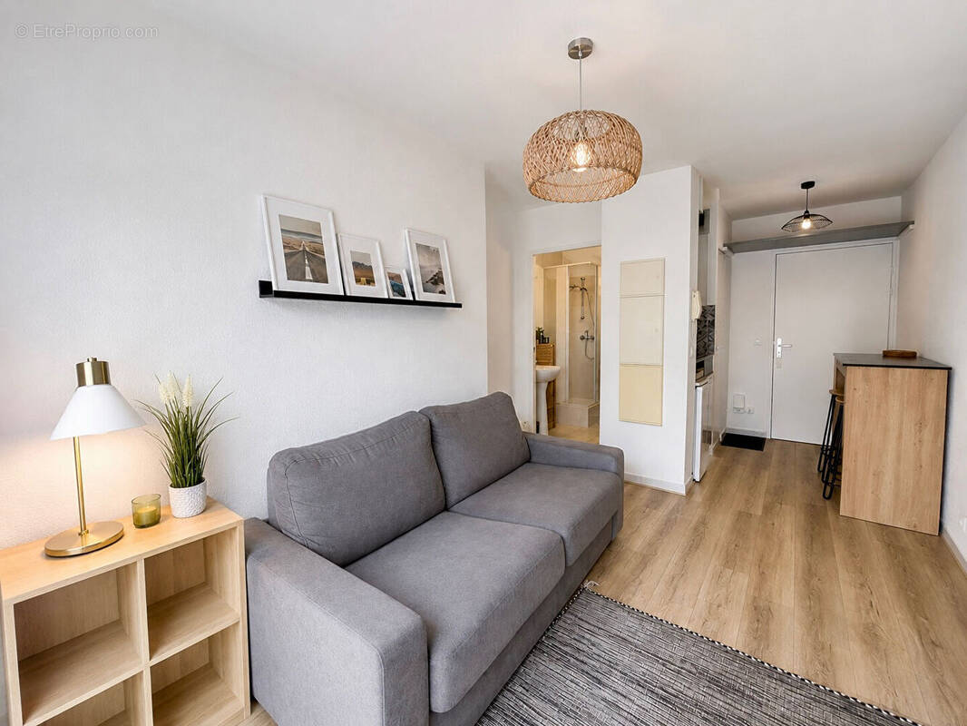 Appartement à SAINT-MARTIN-D'HERES