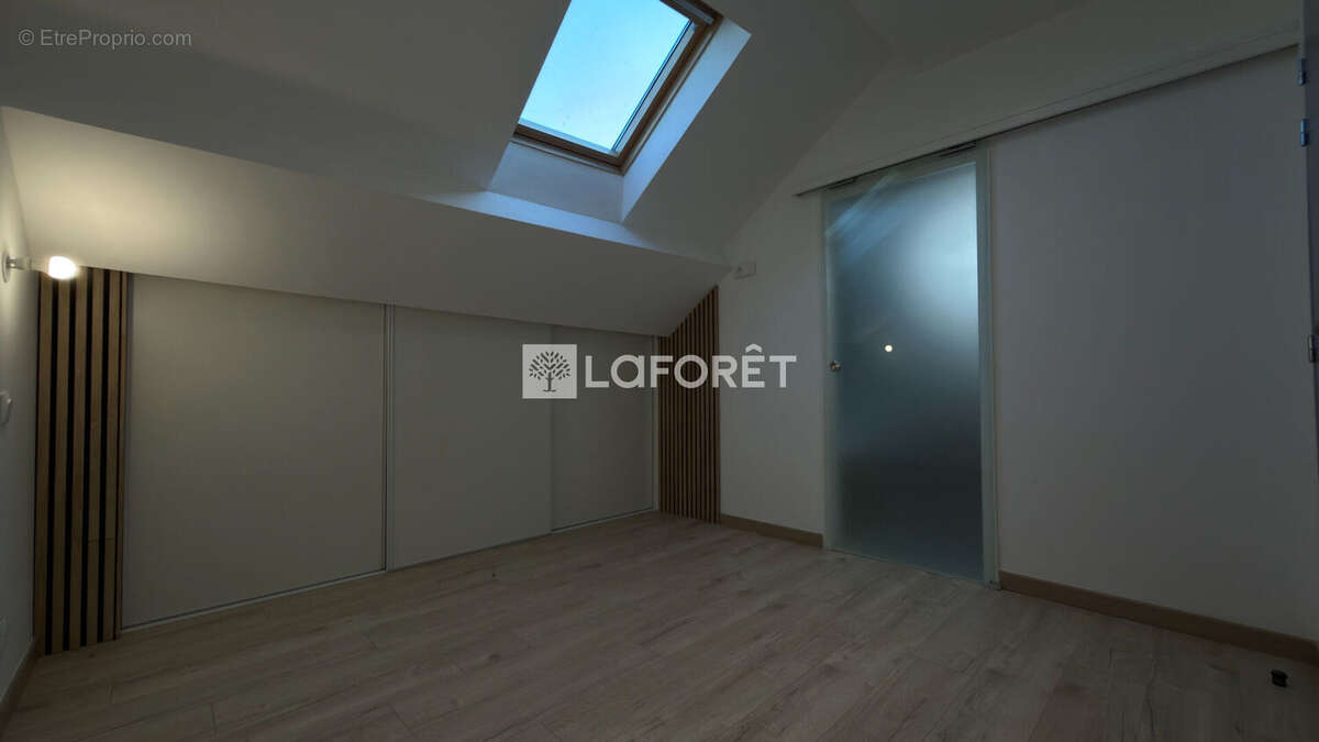 Appartement à SALINS-LES-THERMES