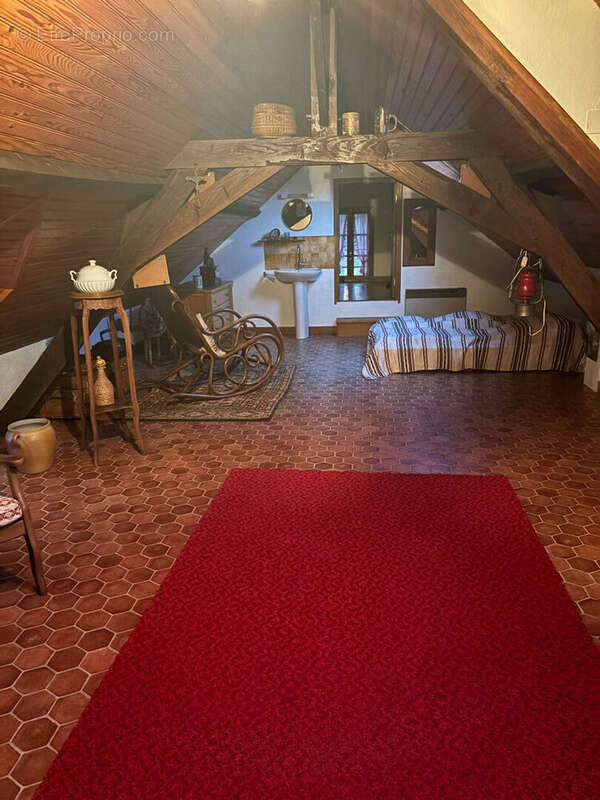 Maison à MORNAY-SUR-ALLIER