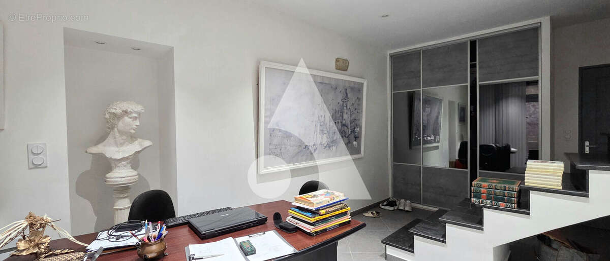 Maison à PUY-L'EVEQUE