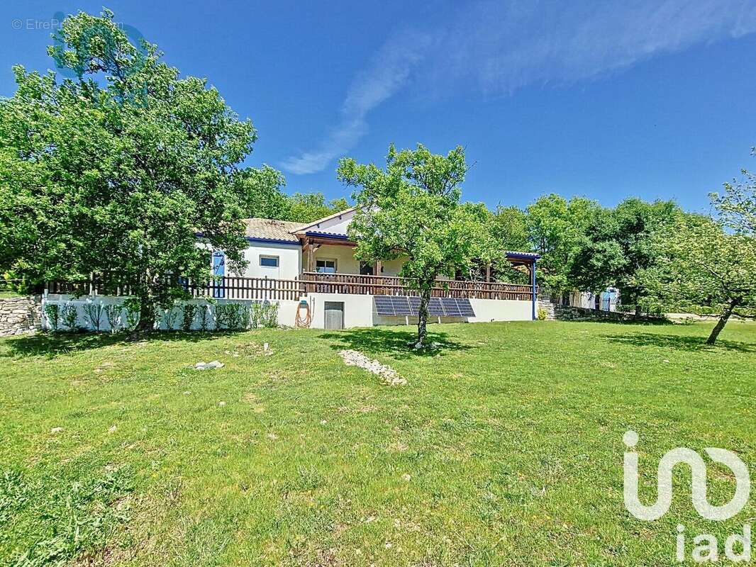 Maison 136 m² à Belmont-Sainte-Foi  - photo 4