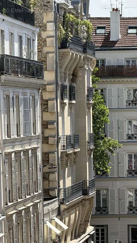 Appartement à PARIS-9E