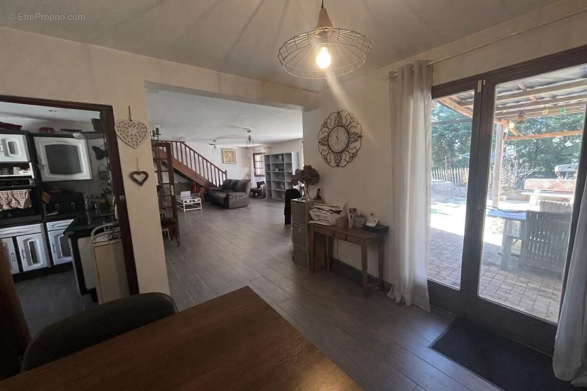 Maison 186 m² à Rambouillet  - photo 9