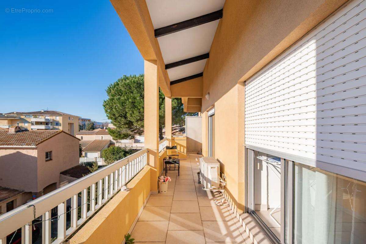 Appartement à FREJUS