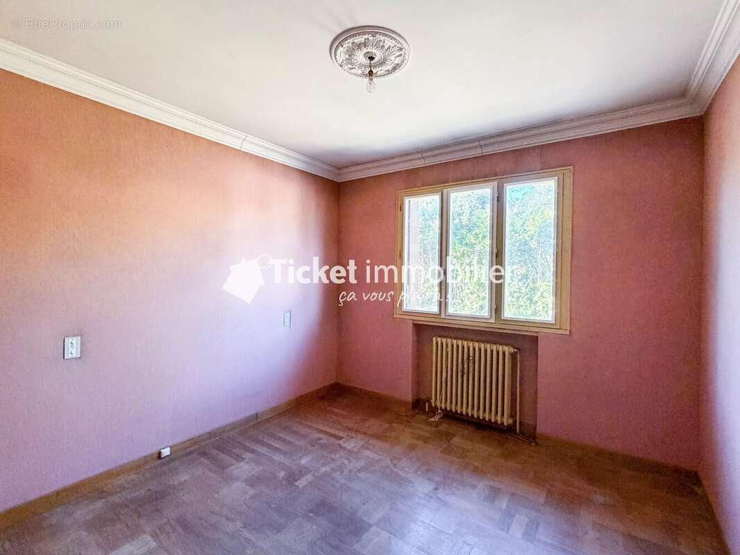 Maison à SAINT-JEAN