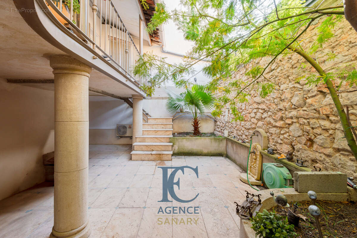 Appartement à OLLIOULES