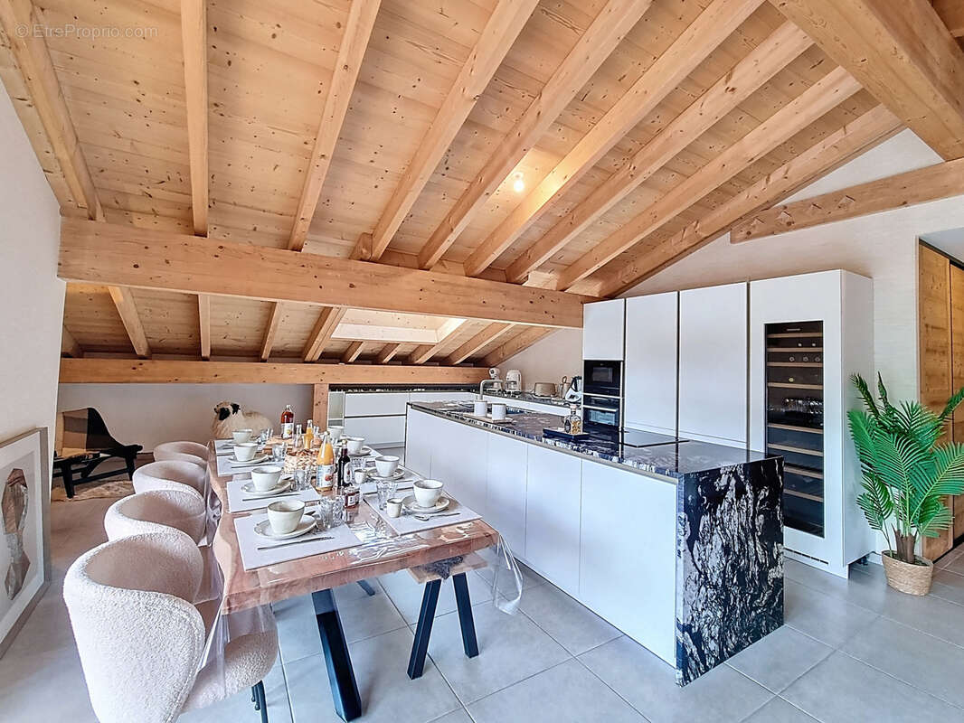 Les Gets   Appartement  de standing proche des pistes de ski   T4 cabine - photo 5