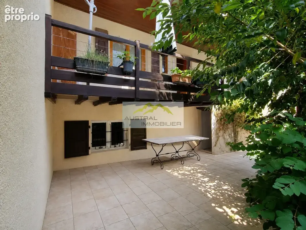 La Motte-Servolex - Maison T6 de 145 m2 avec jardin - photo 13