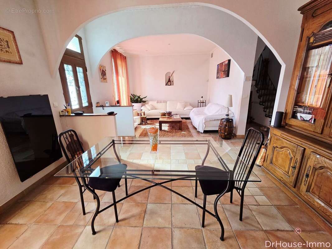 Maison 227 m² à Capestang  - photo 21
