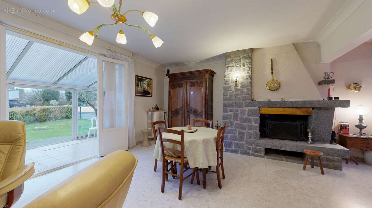 Maison à MARCEY-LES-GREVES