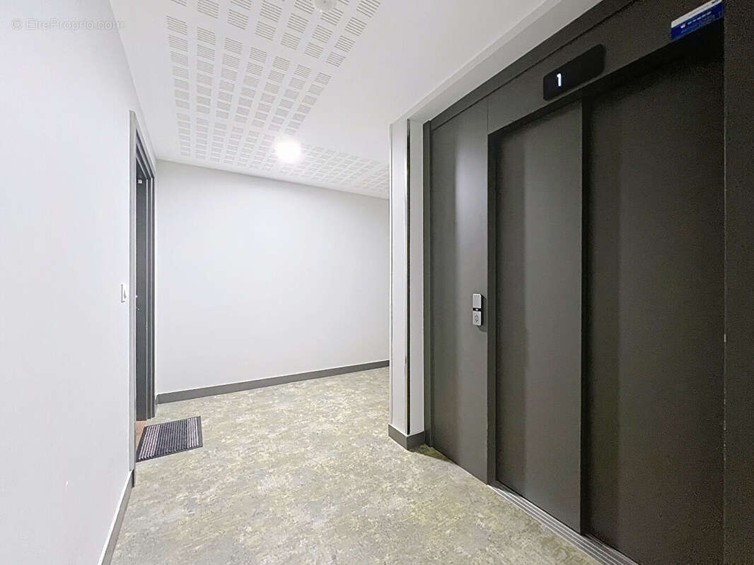 Appartement à EPRON