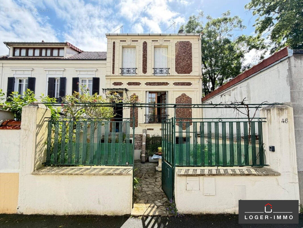 Maison à LE PERREUX-SUR-MARNE
