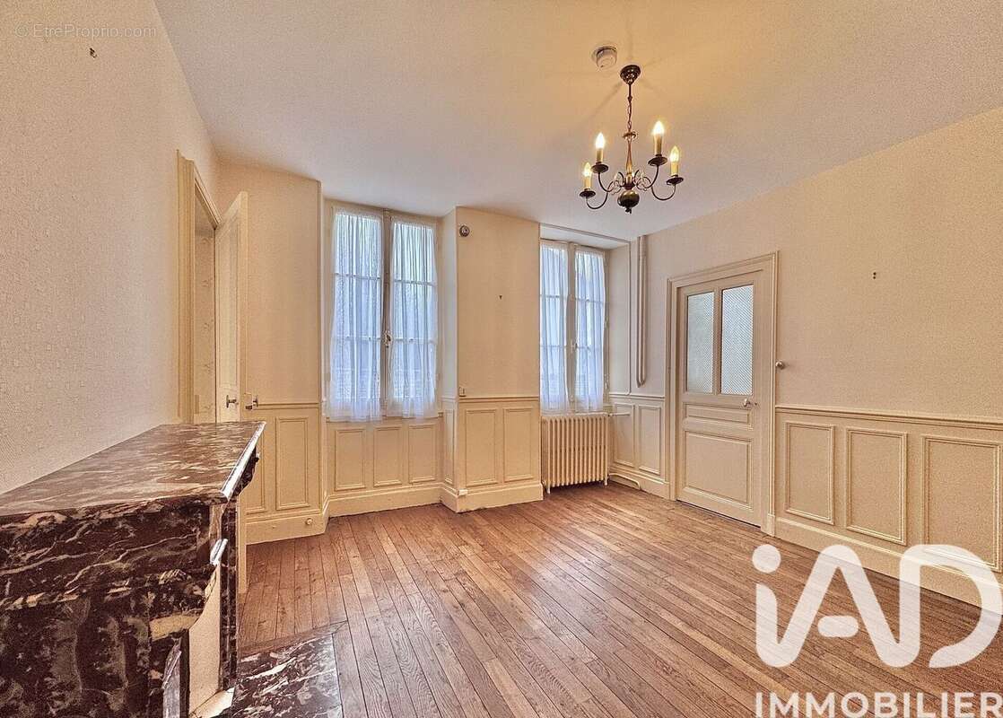 Photo 2 - Maison à VERMENTON