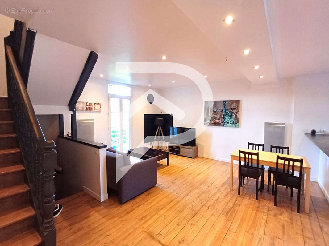 Maison à PEYREHORADE