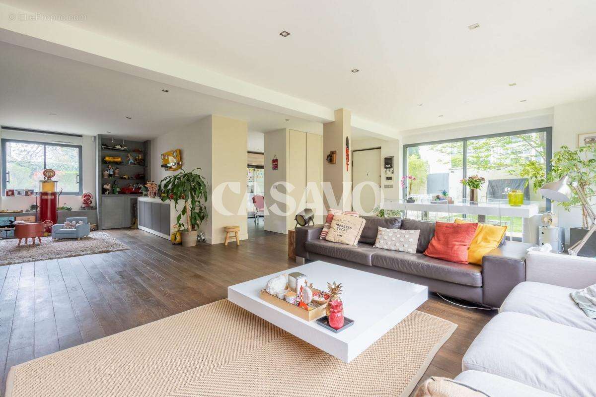 Appartement à RUEIL-MALMAISON