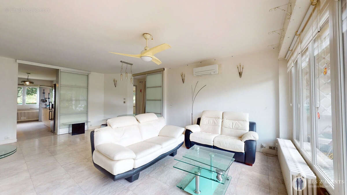 Appartement à ECHIROLLES