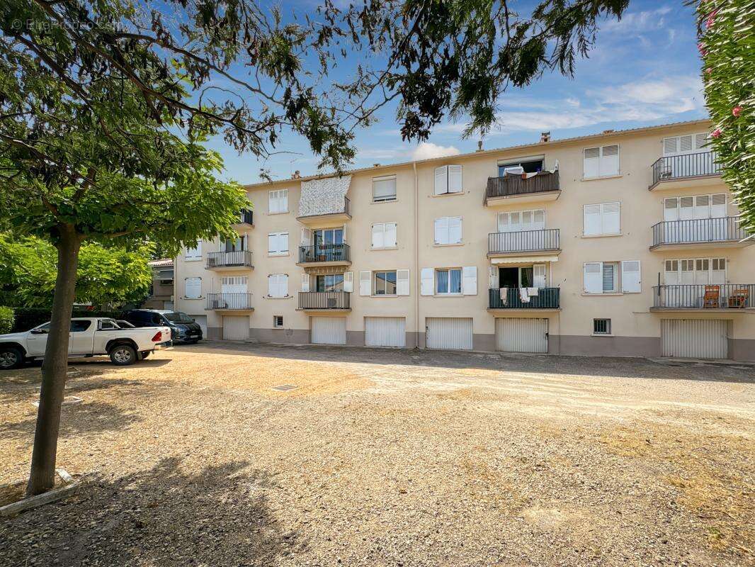 Appartement à FREJUS