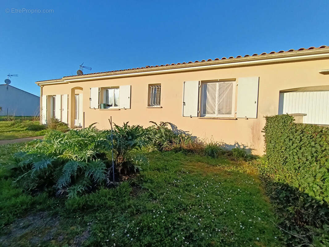 Maison à CABARIOT