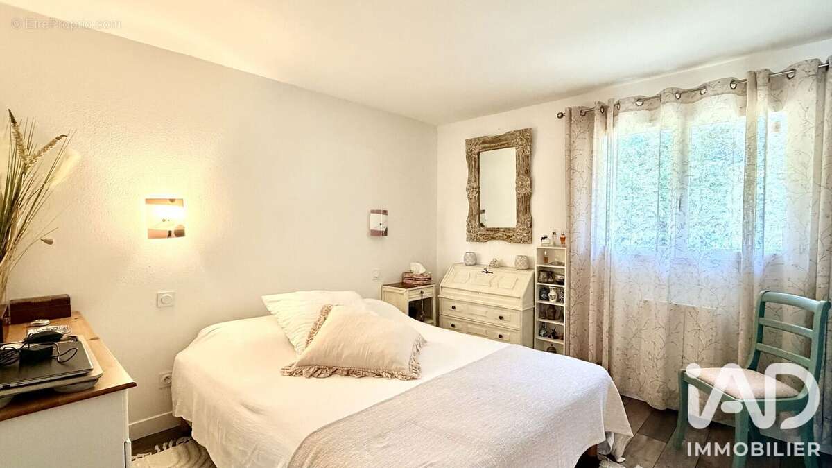 Maison 81 m² à Mirande  - photo 8